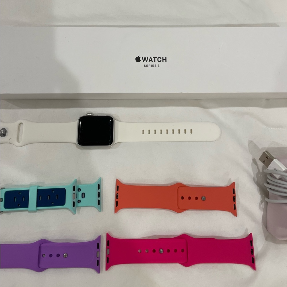 Apple Watch Series 3 With Included Bands and Charger